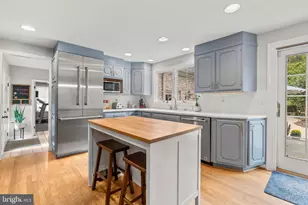 12337 Pans Spring Ct, Ellicott City, MD 21042 - Photo 11