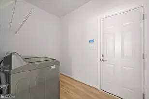 8433 Roberts Rd, Ellicott City, MD 21043 - Photo 39