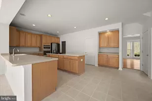 8433 Roberts Rd, Ellicott City, MD 21043 - Photo 29