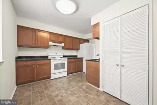 7020 Knighthood Ln SW, Columbia, MD 21045 - Photo 19