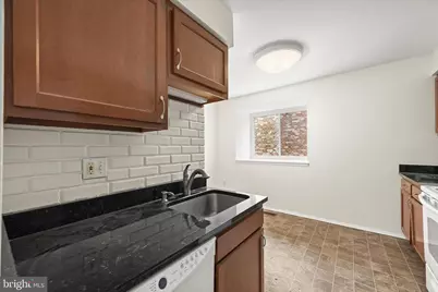 7020 Knighthood Lane SW, Columbia, MD 21045 - Photo 17