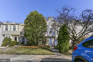 9658 Stirling Bridge Dr, Columbia, MD 21046 - Photo 1