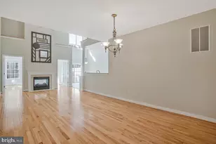 8656 Vast Rose Dr, Columbia, MD 21045 - Photo 9