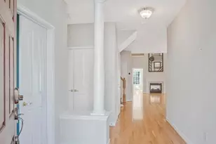 8656 Vast Rose Dr, Columbia, MD 21045 - Photo 5