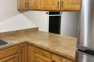 10145 Goodin Cir, Columbia, MD 21046 - Photo 3