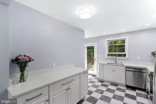 7405 Oakcrest Ln, Clarksville, MD 21029 - Photo 15