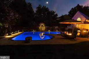 9603 Sparrow Ct, Ellicott City, MD 21042 - Photo 3