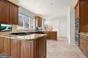 9603 Sparrow Ct, Ellicott City, MD 21042 - Photo 23