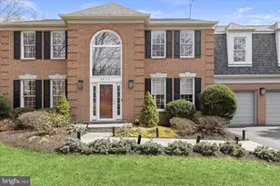 9603 Sparrow Ct, Ellicott City, MD 21042 - Photo 11