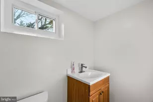 10214 Burnside Dr, Ellicott City, MD 21042 - Photo 21