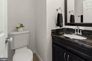 10330 Bassett Hall Ct, Ellicott City, MD 21042 - Photo 31