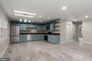 5470 Gloucester Rd, Columbia, MD 21044 - Photo 5