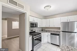5866 Thunder Hill Rd, Columbia, MD 21045 - Photo 3