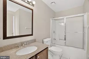 6913 Annabel Ct, Columbia, MD 21044 - Photo 15