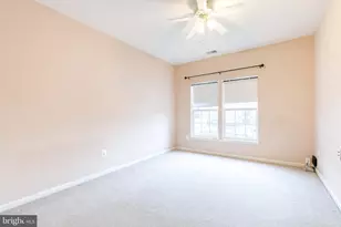 8260 Stone Crop Dr, Ellicott City, MD 21043 - Photo 25