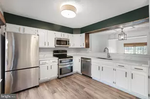5040 Southern Star Terrace, Columbia, MD 21044 - Photo 3