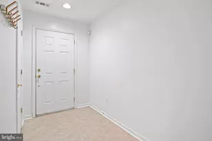 10229 Brighton Ridge Way, Columbia, MD 21044 - Photo 3