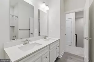 2552 -B Verona Pl, Ellicott City, MD 21042 - Photo 21