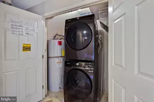 5349 Chase Lions Way, Columbia, MD 21044 - Photo 11