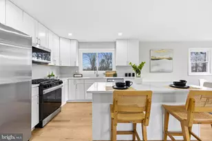 4633 S Leisure Ct, Ellicott City, MD 21043 - Photo 5