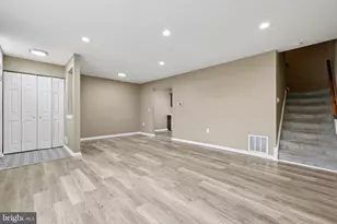 9075 N Laurel Rd, Laurel, MD 20723 - Photo 9