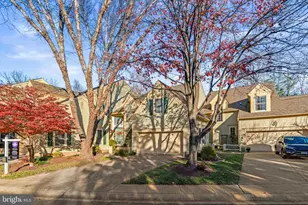 5161 Harpers Farm Rd, Columbia, MD 21044 - Photo 3