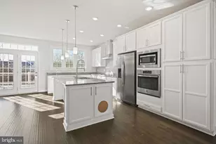 6015 Hidden Mdw, Ellicott City, MD 21043 - Photo 7