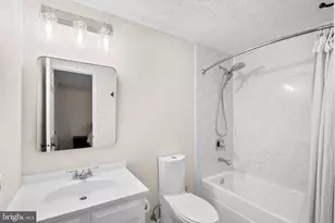 6303 Dawn Day Dr, Columbia, MD 21045 - Photo 19