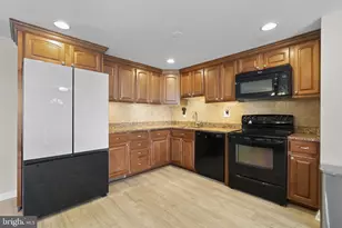 6878 Happy Heart Ln, Columbia, MD 21045 - Photo 7