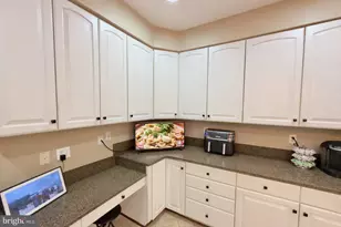 6413 Glittering Light Ln, Clarksville, MD 21029 - Photo 13