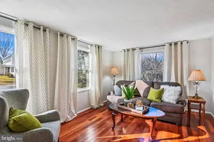 6887 Garland Ln, Columbia, MD 21045 - Photo 15