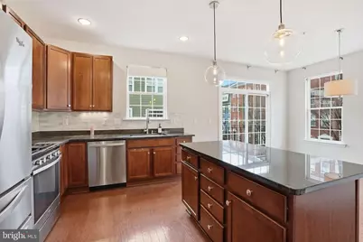 5948 Logans Way, Ellicott City, MD 21043 - Photo 17