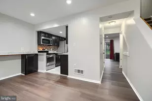 8704 Tamar Dr, Columbia, MD 21045 - Photo 5