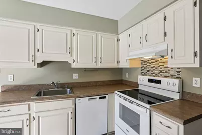 7353 Broken Staff, Columbia, MD 21045 - Photo 11