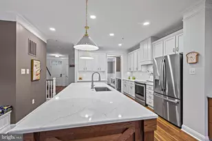 5803 Duncan Dr, Ellicott City, MD 21043 - Photo 15