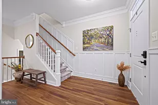 5803 Duncan Dr, Ellicott City, MD 21043 - Photo 3