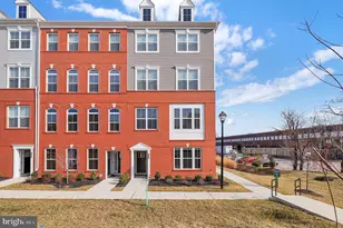 7722 Port Capital Dr, Elkridge, MD 21075 - Photo 1