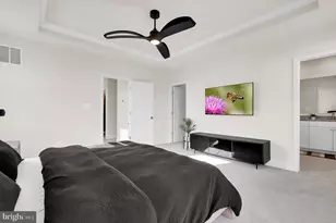 7722 Port Capital Dr, Elkridge, MD 21075 - Photo 19