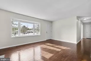 4714 Hale Haven Dr, Ellicott City, MD 21043 - Photo 3