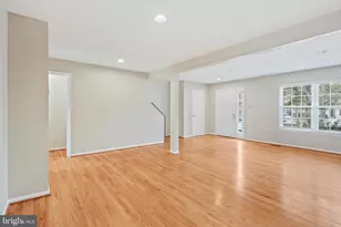 4723 Hallowed Strm Stream, Ellicott City, MD 21042 - Photo 5