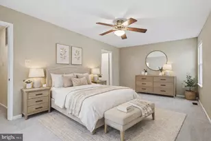 4723 Hallowed Strm Stream, Ellicott City, MD 21042 - Photo 11