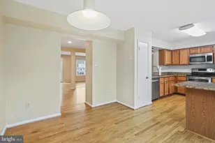 4723 Hallowed Strm Stream, Ellicott City, MD 21042 - Photo 11