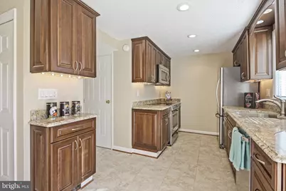 10747 Glen Hannah Drive, Laurel, MD 20723 - Photo 11