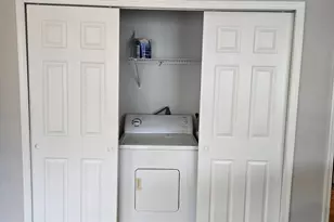 5814 Wyndham Cir, Columbia, MD 21044 - Photo 17