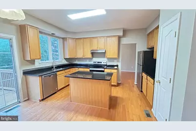 5721 Whistling Winds Walk, Clarksville, MD 21029 - Photo 5