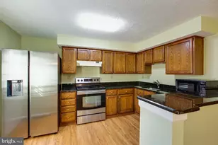 7805 Edmunds Way, Elkridge, MD 21075 - Photo 15