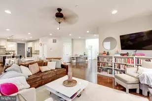 10926 White Dahlia Dr, Woodstock, MD 21163 - Photo 15