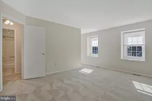 8853 Blade Green Ln, Columbia, MD 21045 - Photo 19