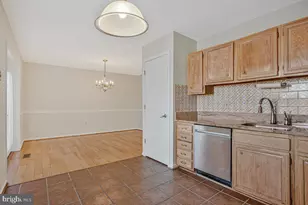 8853 Blade Green Ln, Columbia, MD 21045 - Photo 13