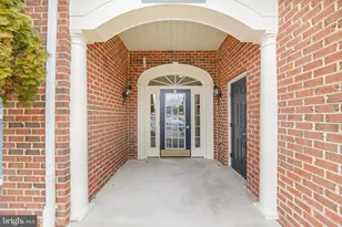 8125 Yellow Pine Dr, Ellicott City, MD 21043 - Photo 3